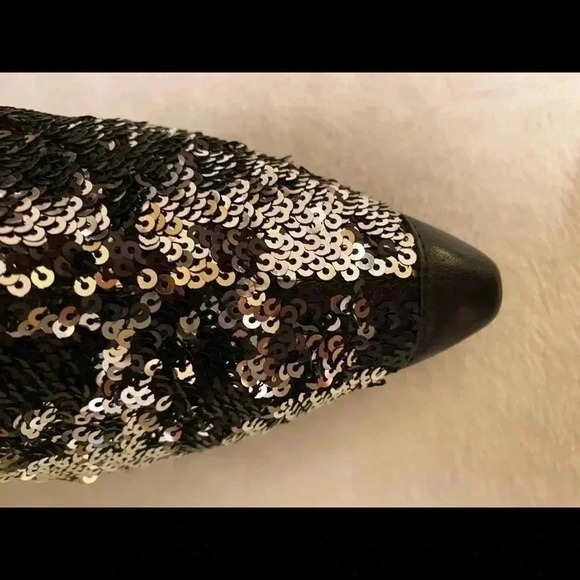 Jimmy Choo Sz 10 1/2 Ricky 100 black/silver Sequence Booties - Picture 5 of 9